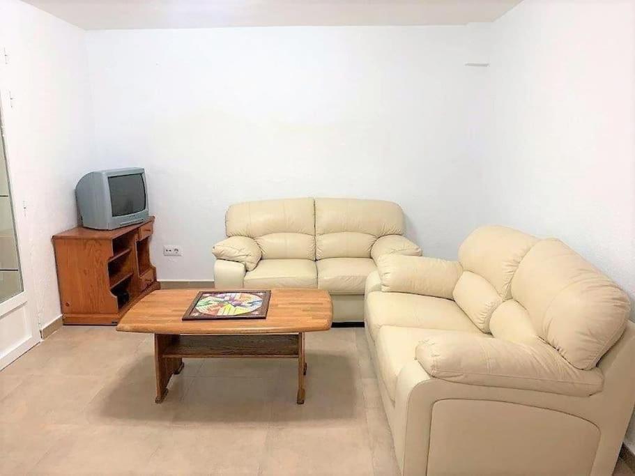 אוריהואלה Luxury Villa 20Mts Far From The Sea מראה חיצוני תמונה
